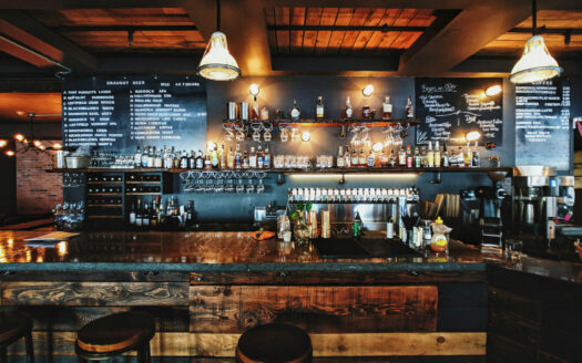 RESTAURANT BAR LICENCE IV