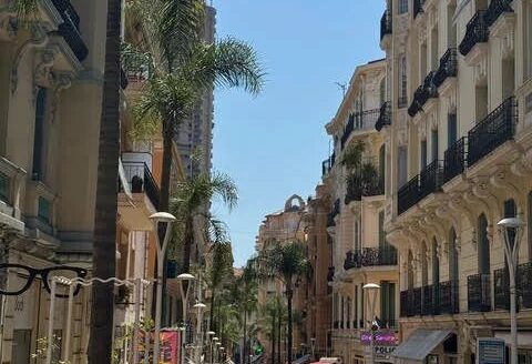 DROIT AU BAIL 31 M² BEAUSOLEIL CENTRE